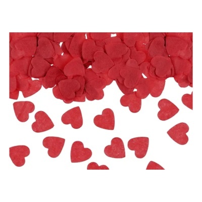 Pequenos corações vermelhos em material fino sobre fundo branco