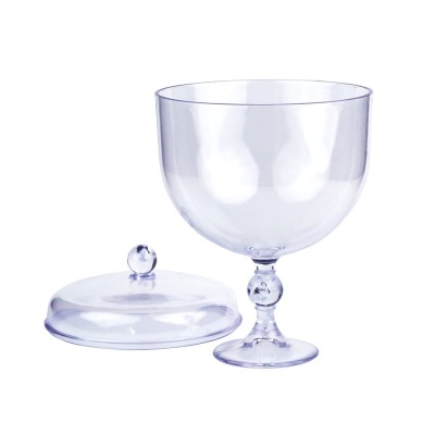 Taça em vidro transparente com tampa separada