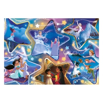 Papel de embrulho com personagens Disney e estrelas coloridas sobre fundo roxo e azul