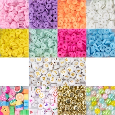 Conjunto de contas coloridas para bijuteria, várias formas e cores.
