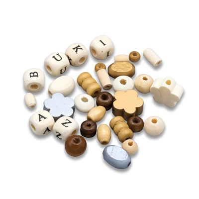 Conjunto de contas de madeira variadas com letras e formas coloridas