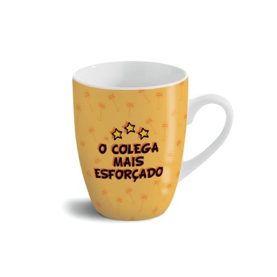 Caneca amarela com texto e estrelas