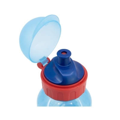 Garrafa de plástico azul translúcido com tampa e bocal desportivo