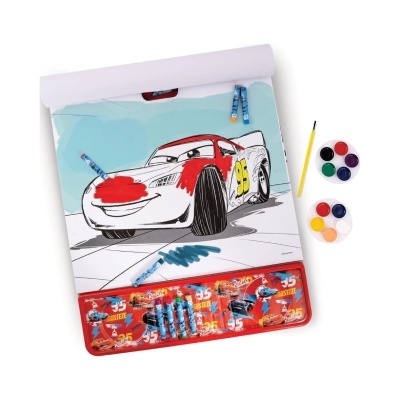 Kit de pintura infantil com desenhos do carro relâmpago McQueen para colorir.