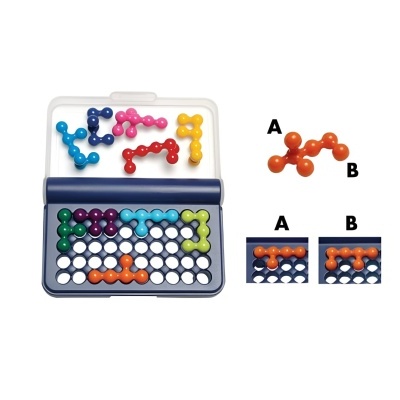 Jogo de tabuleiro com peças coloridas e tabuleiro com buracos redondos