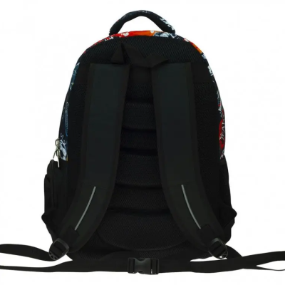 Mochila preta com parte superior colorida vista de costas