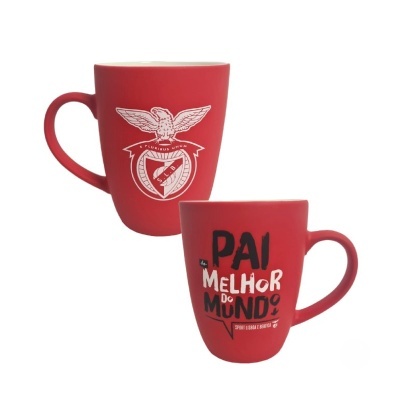 Duas canecas vermelhas de cerâmica com emblema do SLB e texto em português