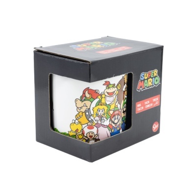 Caneca Super Mario com personagens coloridos em caixa preta