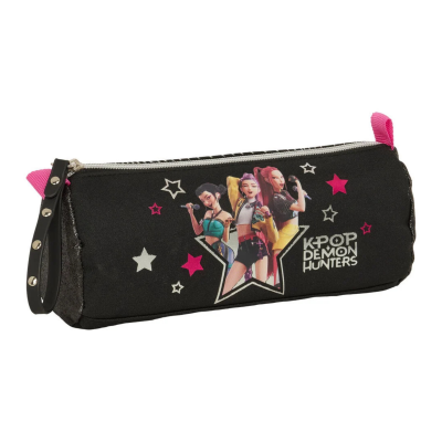 Estojo escolar preto com personagens femininas e estrelas cor-de-rosa