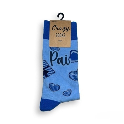 Meias azuis com a palavra Pai e corações, etiqueta Crazy SOCKS