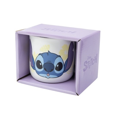 Caneca branca com rosto do personagem Stitch embalada em caixa lilás