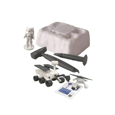Brinquedo conjunto espacial com rover, astronauta, base, ferramentas e drone.