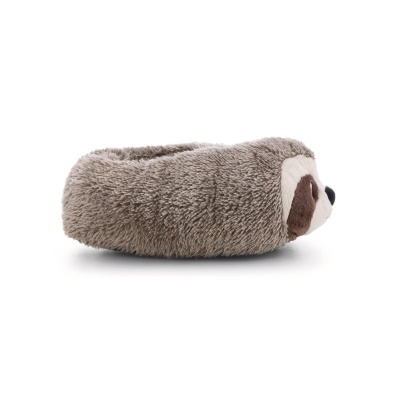 Pantufa castanha felpuda com rosto de bicho preguiça