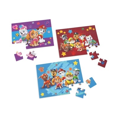 Três puzzles infantis com personagens do desenho animado Patrulha Pata e peças soltas sobre fundo branco
