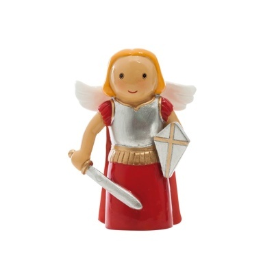 Boneco de anjo guerreiro em plástico com túnica vermelha e asas brancas