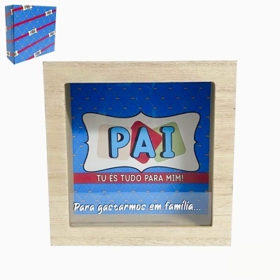 Quadro decorativo com moldura de madeira clara e texto em português para pai