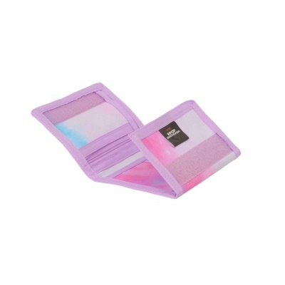 Carteira lilás e rosa com divisórias e etiqueta KPOP DEMON HUNTERS