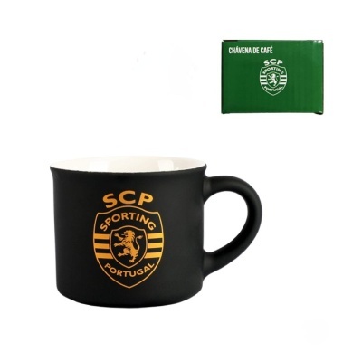 Chávena de café preta SCP Sporting Portugal com caixa verde.