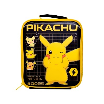 Estojo quadrado rígido amarelo e preto com imagem de Pikachu e texto PIKACHU, HEIGHT 0.4 m, WEIGHT 6.0 kg, TYPE ELECTRIC, #0025