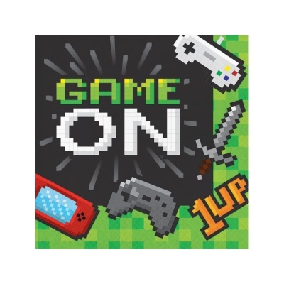 Imagem pixelada com texto GAME ON e 1UP e comandos de videojogos e espada
