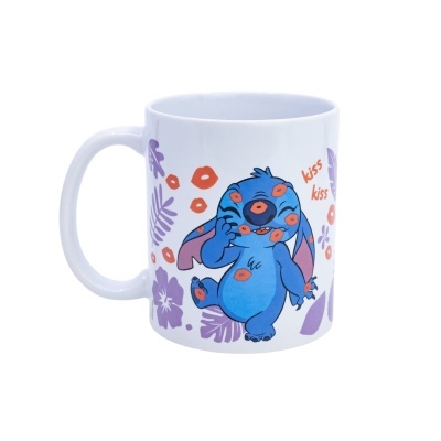 Caneca branca com desenho colorido e texto kiss kiss