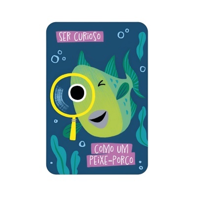 Ilustração de peixe verde-azulado com lupa e texto em fundo azul