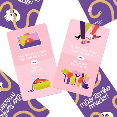 Cartas de jogo com frases motivacionais em português e ilustrações coloridas