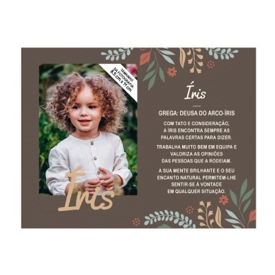Cartão decorativo com foto de criança e texto descritivo sobre o nome Íris