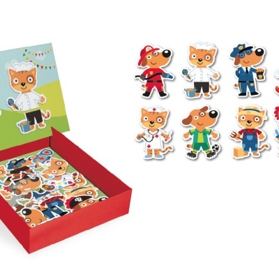 Conjunto de imãs de personagens de desenhos animados em caixa vermelha