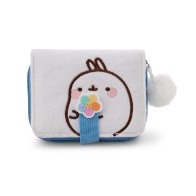 Carteira azul e branca com desenho de coelho e flor, com pompom branco no fecho