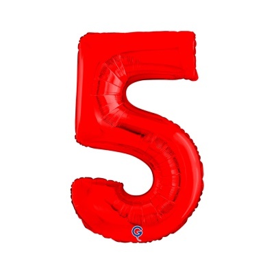 Balão vermelho em forma do número 5 isolado em fundo branco