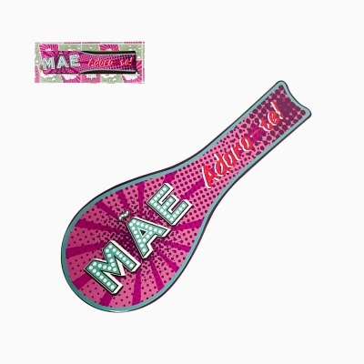 Espelho de mão rosa e roxo com texto 'MÃE' e 'ADORO-TE!'