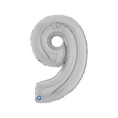 Balão prateado em formato número 9 com selo azul
