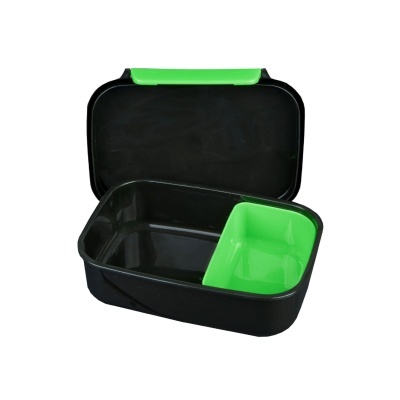 Marmita preta com tampa e fecho verde, compartimento interno verde