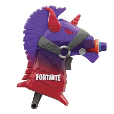 Arma de brinquedo com design de cabeça de cavalo com chifre, cores roxo e vermelho e textos Nerf e Fortnite.