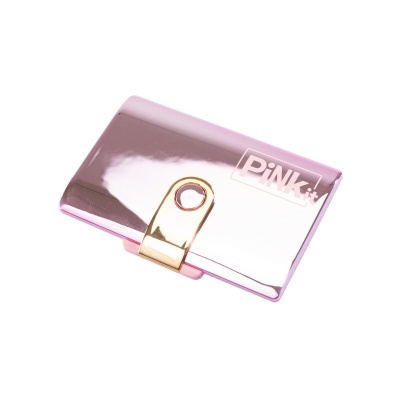 Carteira rosa metálico com fecho dourado e texto PINK