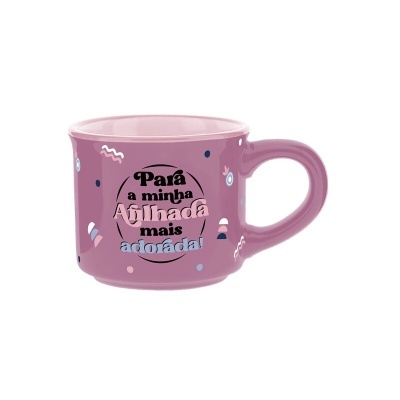 Caneca cor de rosa com texto dedicado a afilhada