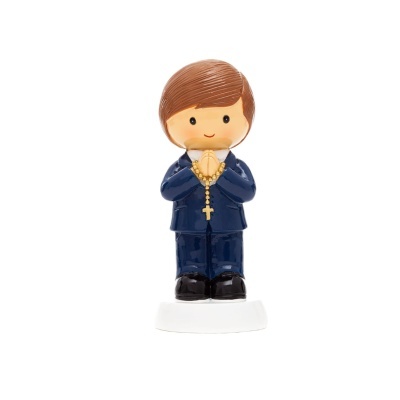 Figura decorativa menino em fato azul com terço