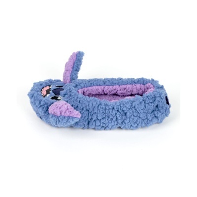 Pantufa azul felpuda com rosto e orelhas de coelho