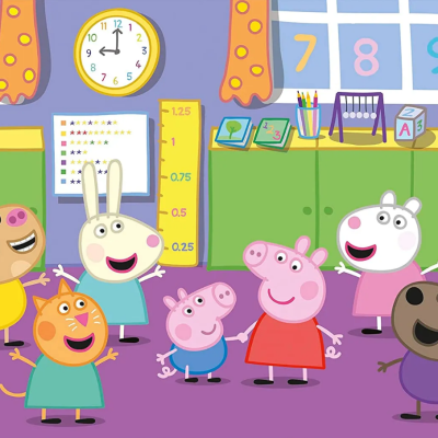 Personagens animados coloridos numa sala de aula com decoração colorida e números na parede