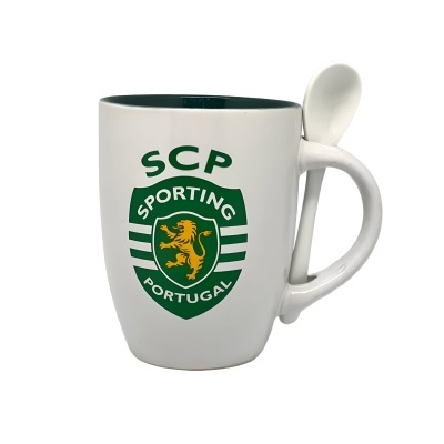 Caneca branca com emblema Sporting Portugal e colher na pega
