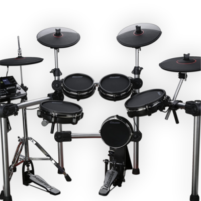 Bateria eletrónica preta com suportes metálicos e módulo de controlo