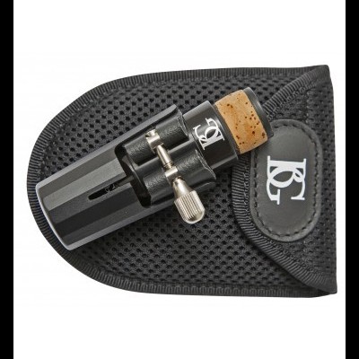 Sordina preta para clarinete com capa preta de malha