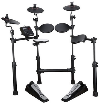 Bateria eletrônica preta com pedais ALESIS e módulo de controle digital