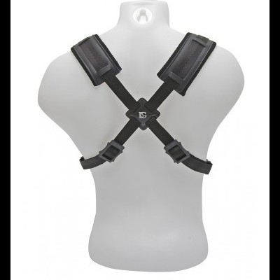 Arnês preto ajustável em manequim branco