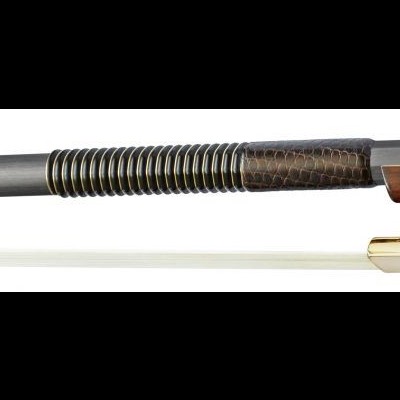 Arco para violino com vara preta e empunhadura em madeira escura com detalhes dourados