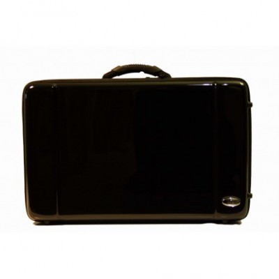 Mala rígida preta com pega e etiqueta prateada