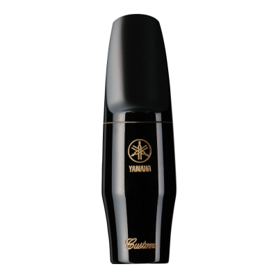 Mouthpiece preto brilhante com escrita dourada Yamaha e Custom
