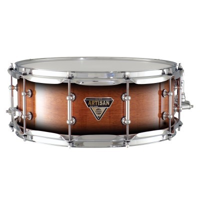 Caixa de bateria Artisan acabamento madeira castanha e acessórios metálicos