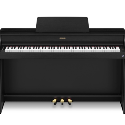 Piano digital Casio preto com teclado e pedais dourados